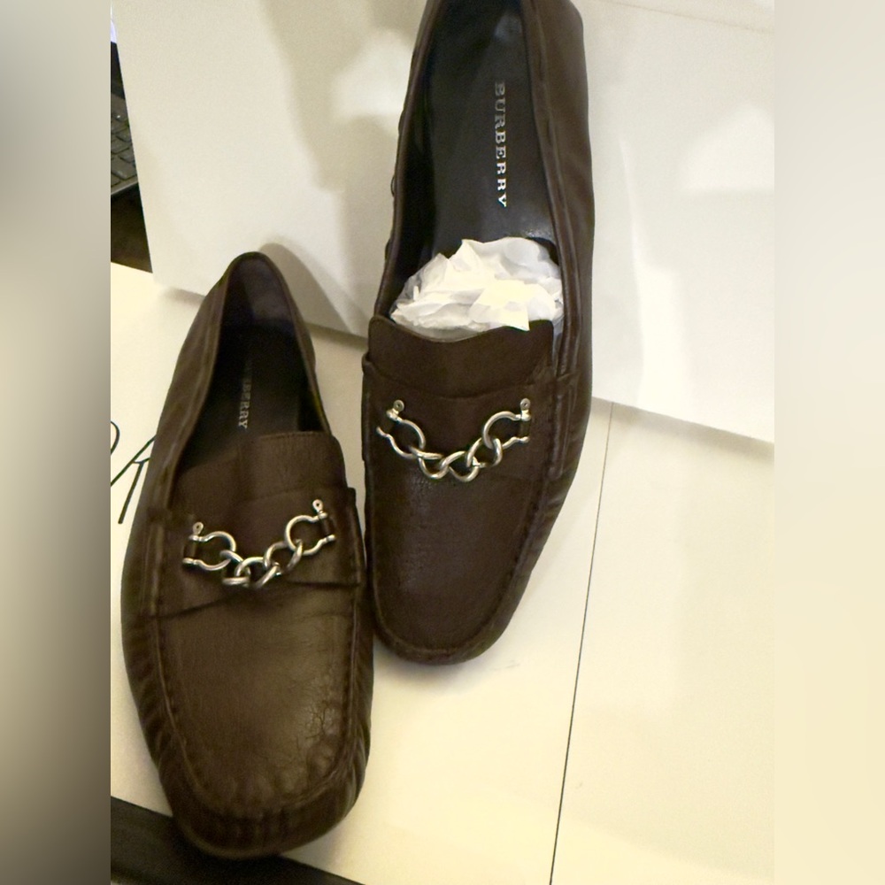 Burberry Leather Chocolate Brown Chain Loafers